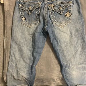 Miss me cuffed capris